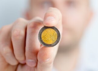 Czy można przelać złotówki na konto walutowe?